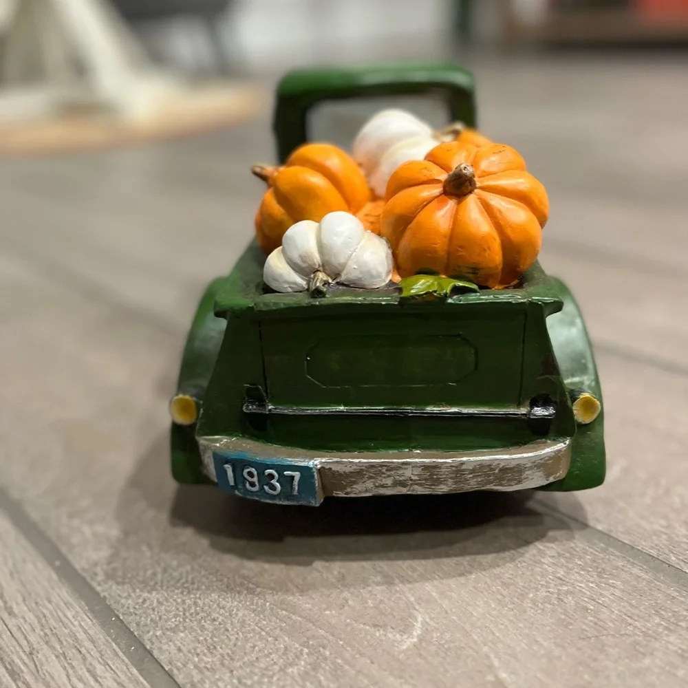 Fall Decor - Picture 3 of 4